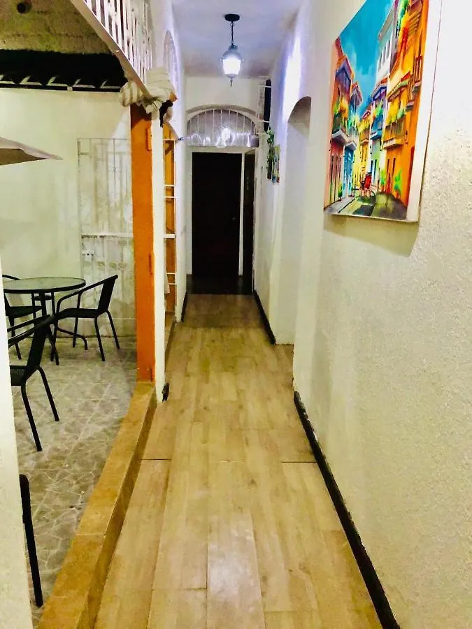 Hotel Jadi
